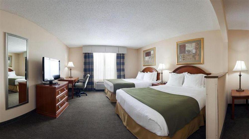 Spark By Hilton La Crosse Onalaska Bagian luar foto