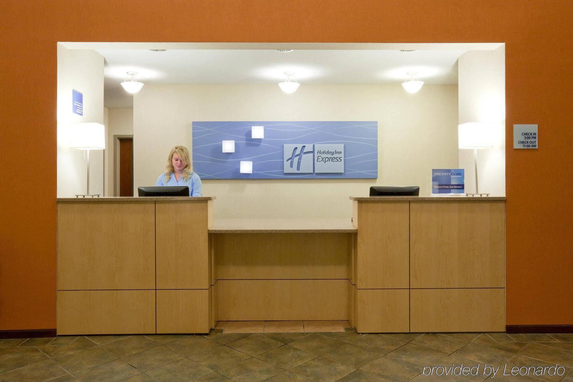 Spark By Hilton La Crosse Onalaska Bagian luar foto